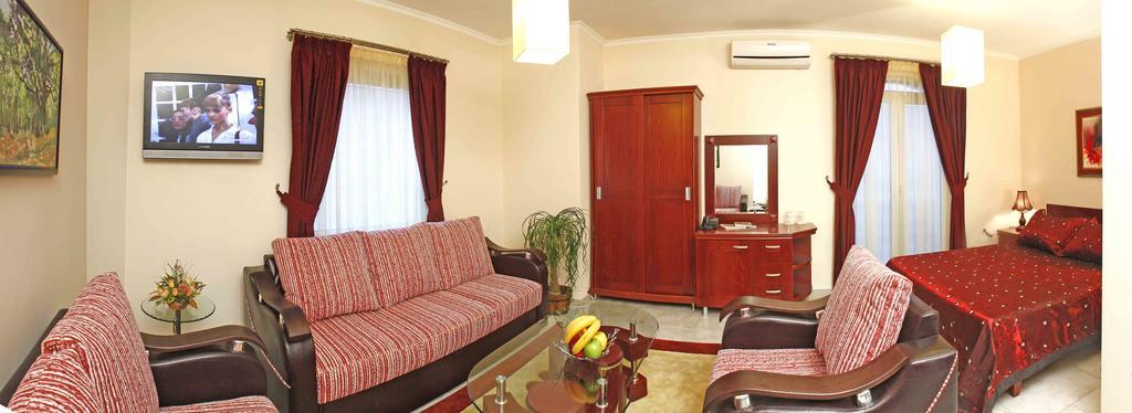 Hotel Luxor Suto Orizari Szoba fotó